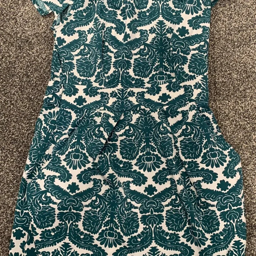 Green & White Dress, Inomi brand - Picture 2 of 6
